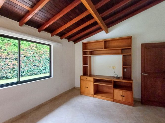 Finca en arriendo en Aeropuerto, Rionegro, 6500 m² · foto 15 de 24