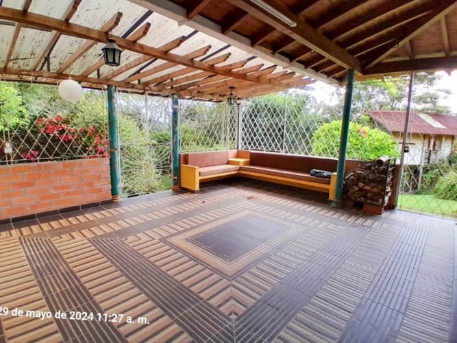 Finca en arriendo en El Carmen de Viboral, 6107 m² · foto 12 de 21