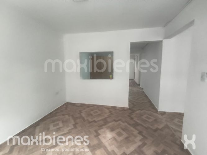 Casa de 2 alcobas en venta en Francisco Antonio Zea, Medellín, 52 m² · foto 4 de 8