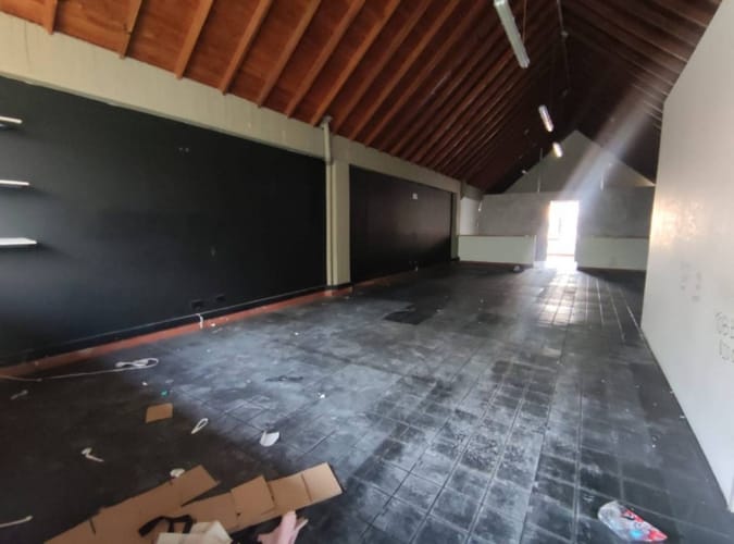 Local en arriendo en Zuñiga, Envigado, 216 m² · foto 7 de 12