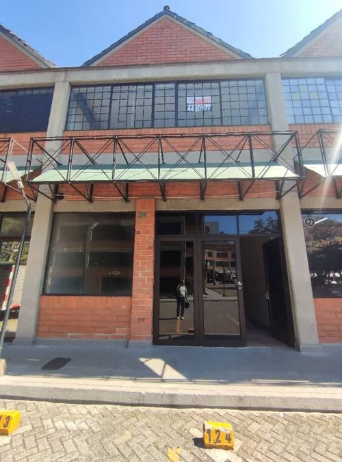 Local en arriendo en Zuñiga, Envigado, 216 m² · foto 11 de 12