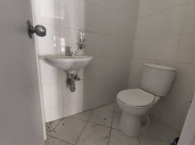 Local en arriendo en Zuñiga, Envigado, 216 m² · foto 12 de 12