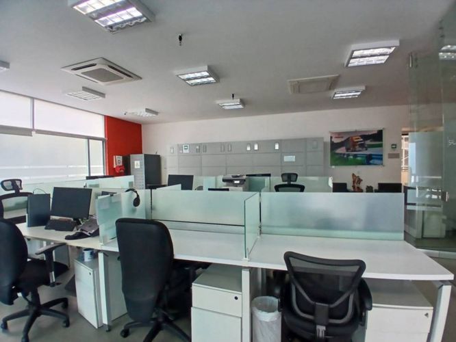 Oficina en arriendo en Las Lomas, Medellín, 130 m² · foto 19 de 24