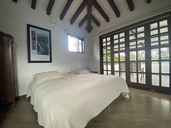 Casa de 3 alcobas en venta en Llano Grande, Rionegro · foto 15 de 18