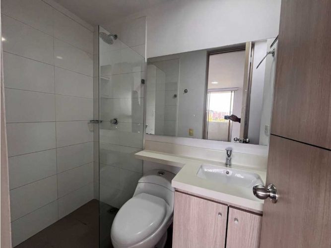 Apartamento de 2 alcobas en arriendo en Suramérica, Itagüí, 65 m² · foto 23 de 24