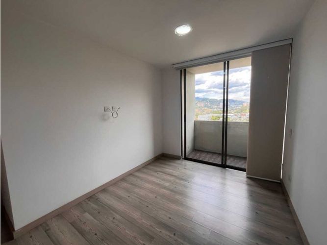 Apartamento de 2 alcobas en arriendo en Suramérica, Itagüí, 65 m² · foto 24 de 24