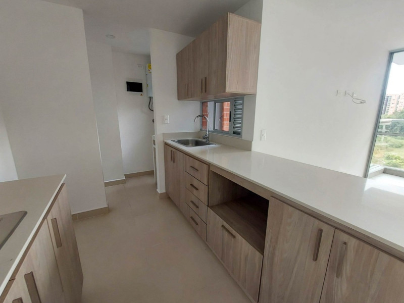 Apartamento en arriendo en Los Colegios, Rionegro · foto 5 de 14