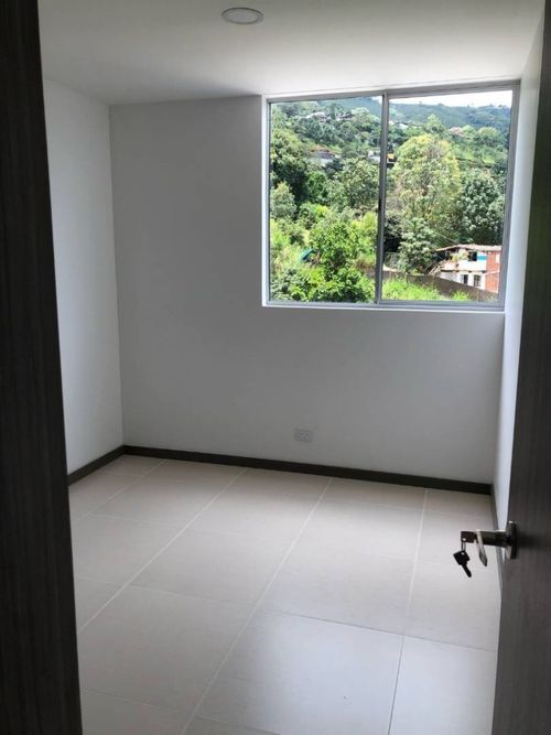 Apartamento de 2 alcobas en venta en Sabaneta Real, Sabaneta, 66 m² · foto 12 de 16
