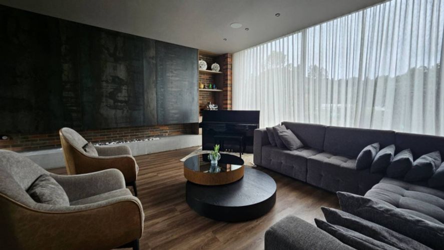 Casa de 6 alcobas en venta en Vía Las Palmas, Envigado, 1113 m² · foto 16 de 24