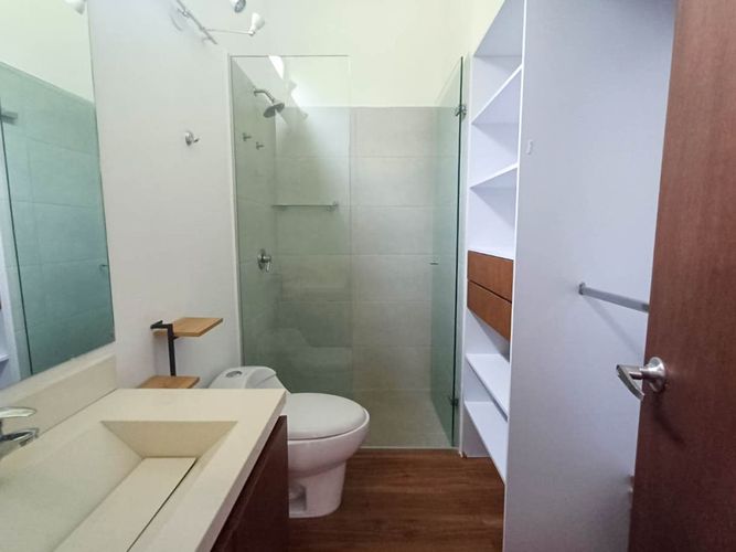 Casa de 3 alcobas en venta en Santa Elena, El Retiro, 248 m² · foto 3 de 24
