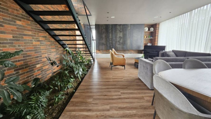Casa de 6 alcobas en venta en Vía Las Palmas, Envigado, 1113 m² · foto 22 de 24