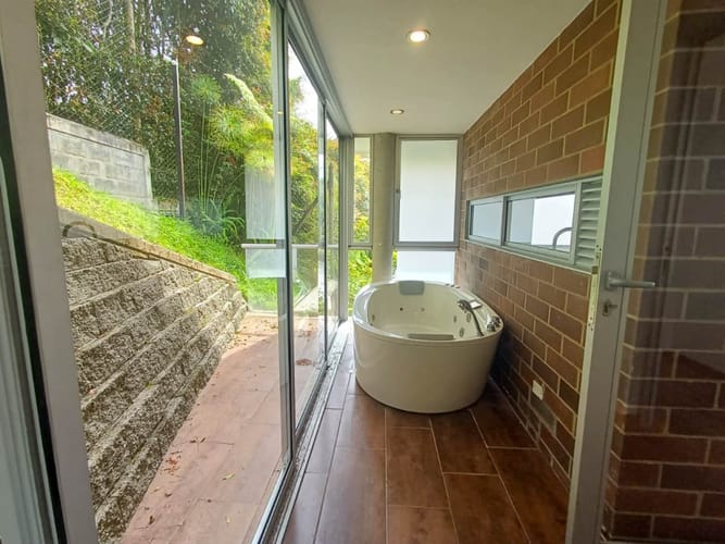 Casa de 3 alcobas en venta en Santa Elena, El Retiro, 248 m² · foto 20 de 24