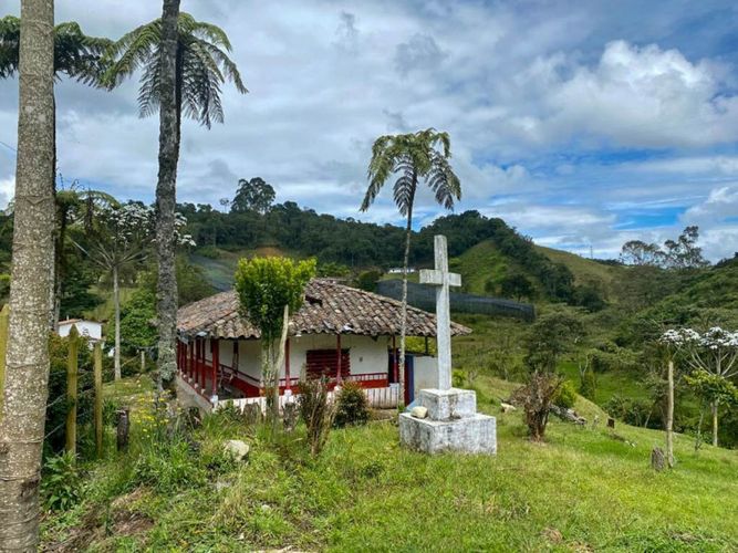 Lote en venta en Fatima, La Ceja, 162 m² · foto 4 de 7