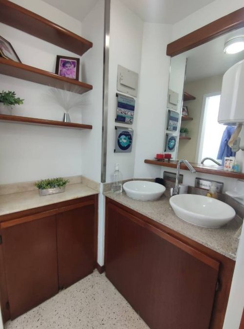 Consultorio en arriendo en Patio Bonito, Medellín, 39 m² · foto 5 de 8