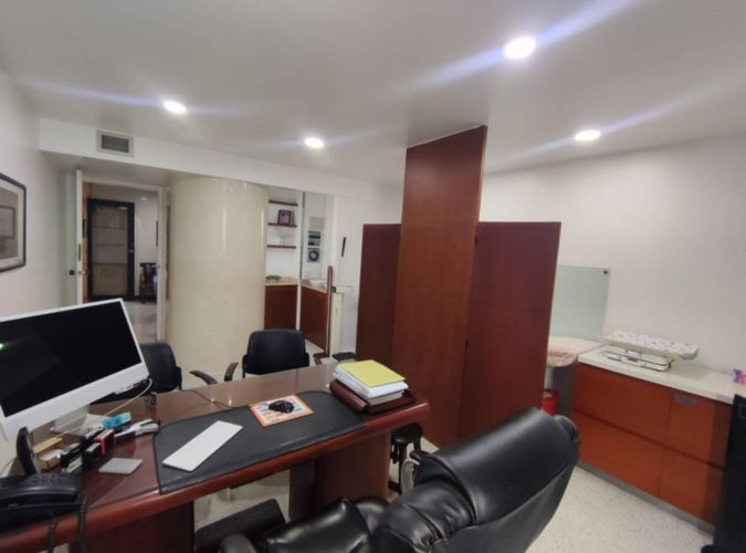 Consultorio en arriendo en Patio Bonito, Medellín, 39 m² · foto 6 de 8