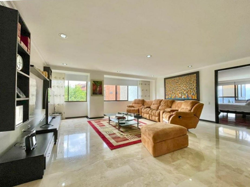 Apartamento en arriendo en El Poblado, Medellín · foto 7 de 22