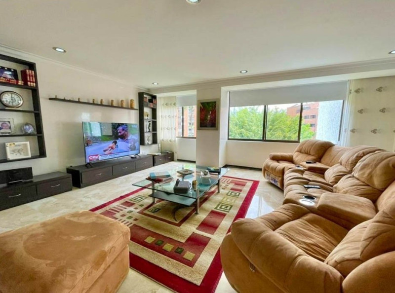 Apartamento en arriendo en El Poblado, Medellín · foto 10 de 22