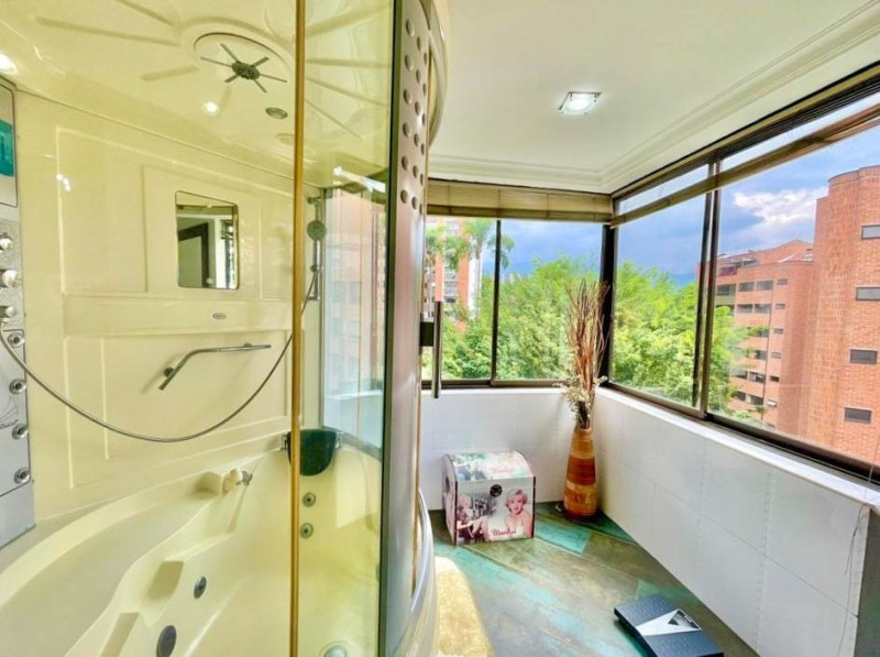 Apartamento en arriendo en El Poblado, Medellín · foto 19 de 22