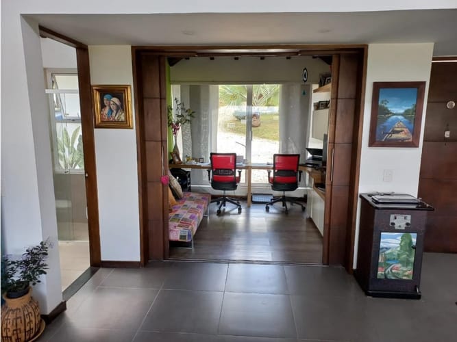Casa de 3 alcobas en venta en Guarne, 285 m² · foto 6 de 24