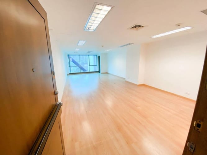 Oficina en arriendo en El Poblado, Medellín, 53 m² · foto 3 de 11