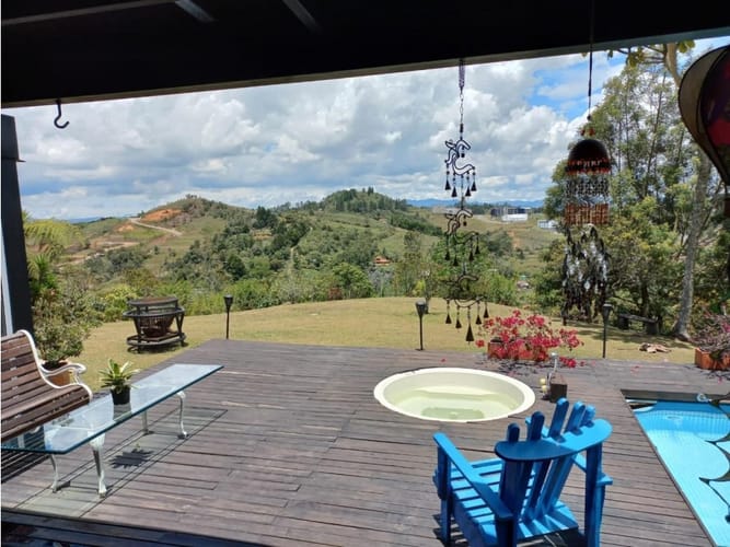 Casa de 3 alcobas en venta en Guarne, 285 m² · foto 8 de 24