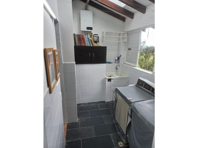 Casa de 3 alcobas en venta en Guarne, 285 m² · foto 14 de 24