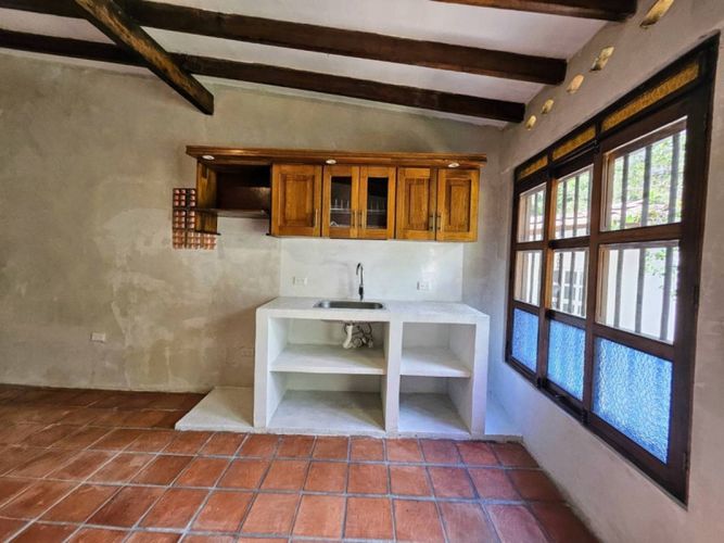 Casa de 7 alcobas en venta en Altos Del Poblado, Medellín, 413 m² · foto 4 de 24