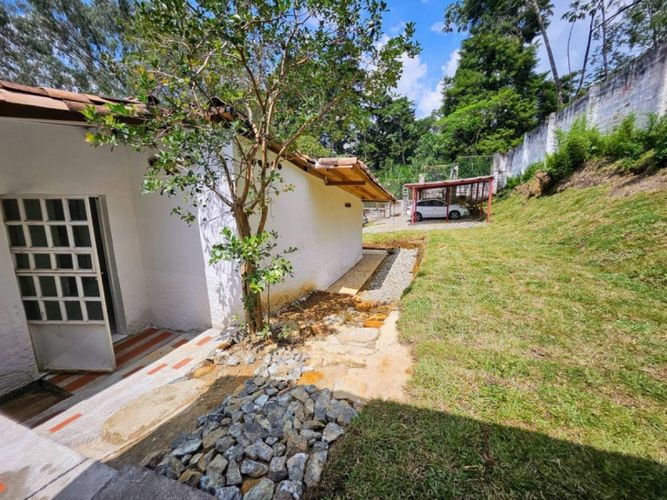 Casa de 7 alcobas en venta en Altos Del Poblado, Medellín, 413 m² · foto 12 de 24