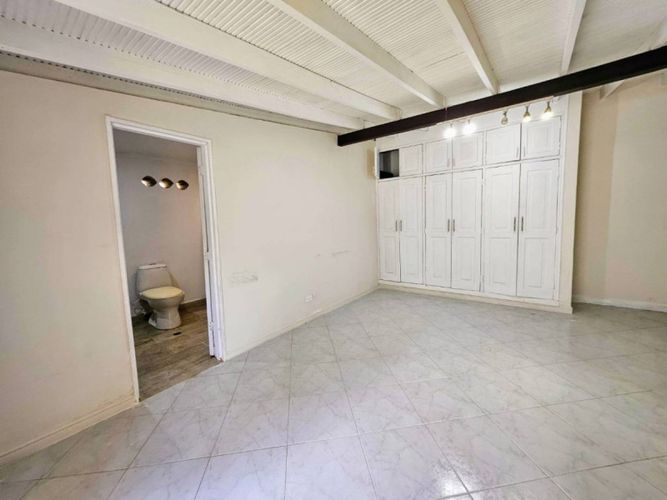 Casa de 7 alcobas en venta en Altos Del Poblado, Medellín, 413 m² · foto 16 de 24
