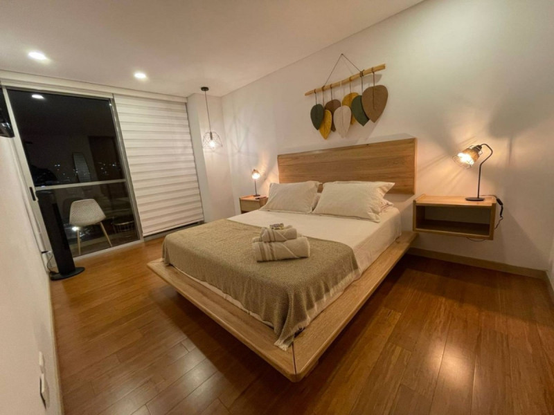 Apartamento en arriendo en El Poblado, Medellín · foto 8 de 24