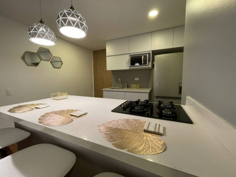 Apartamento en arriendo en El Poblado, Medellín · foto 21 de 24