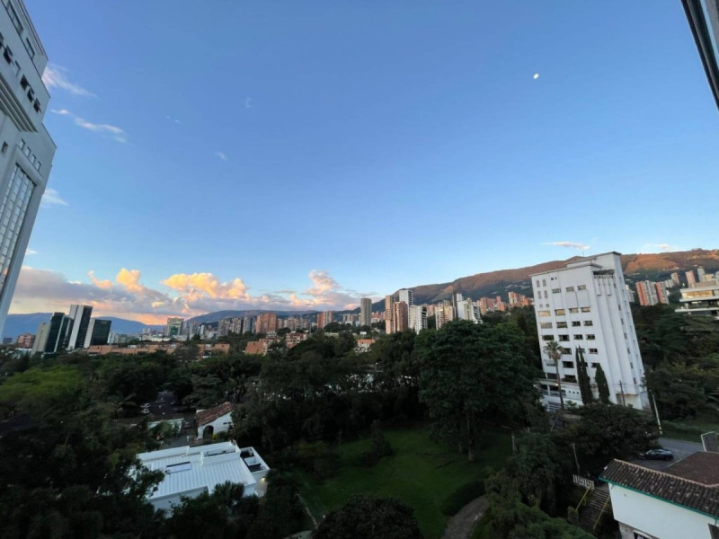 Apartamento en arriendo en El Poblado, Medellín · foto 22 de 24