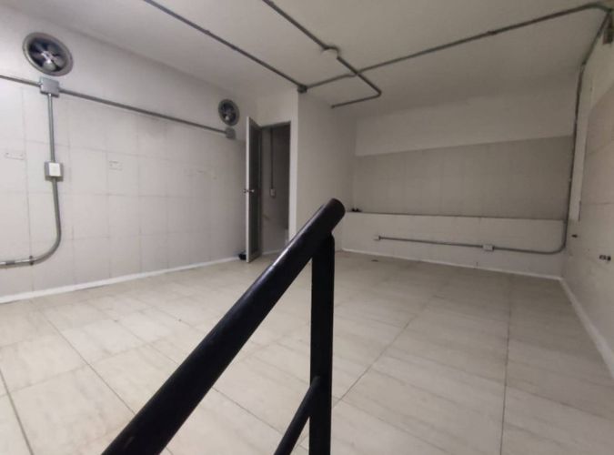 Local en arriendo en Castropol, Medellín, 89 m² · foto 7 de 8