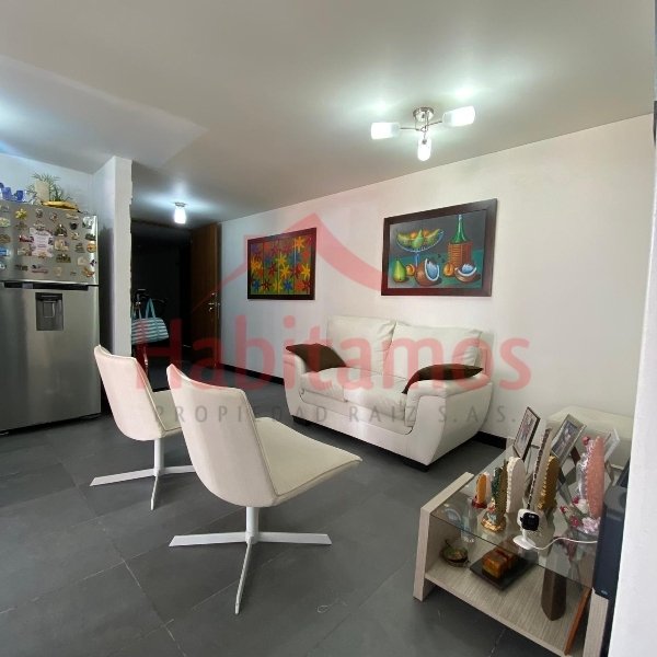Apartamento en venta en Rodeo Alto, Medellín · foto 2 de 22