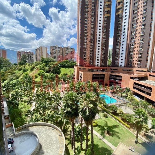 Apartamento en venta en Rodeo Alto, Medellín · foto 13 de 22