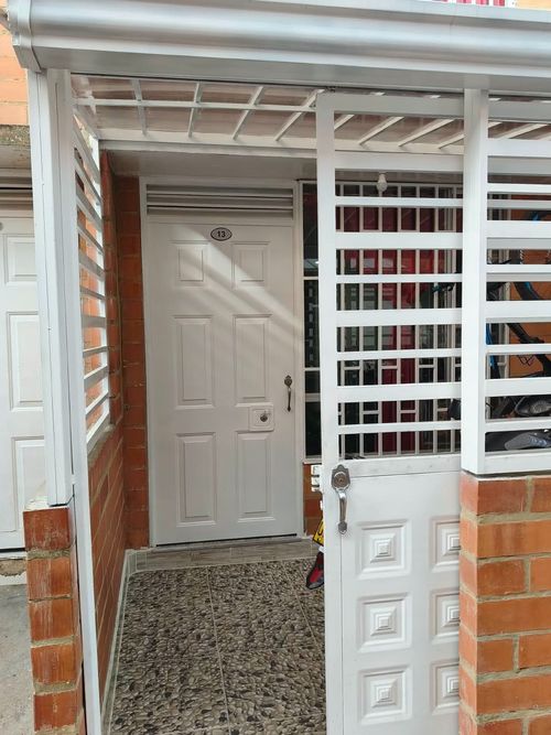 Casa de 2 alcobas en venta en La Magnolia, Madrid, 80 m² · foto 8 de 9