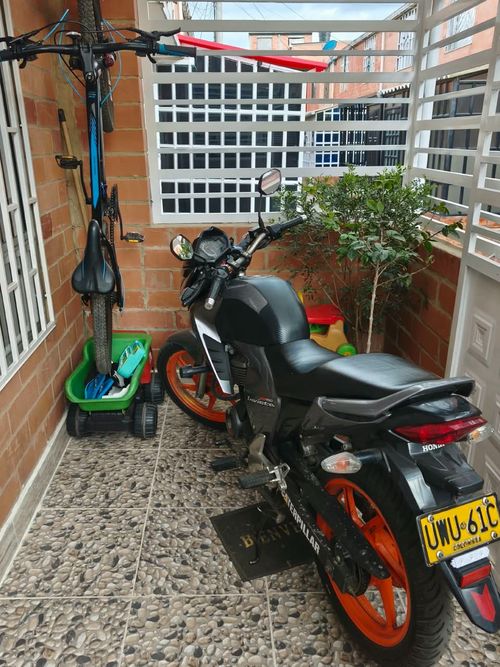 Casa de 2 alcobas en venta en La Magnolia, Madrid, 80 m² · foto 9 de 9