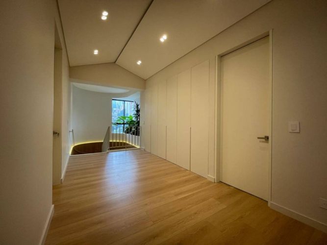 Apartamento de 3 alcobas en venta en La Florida, Medellín, 320 m² · foto 12 de 24
