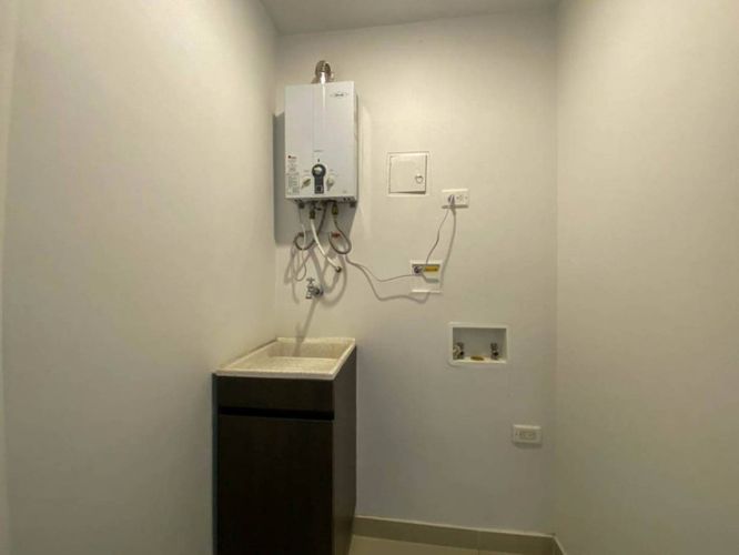 Apartamento de 1 alcoba en venta en La Convencion, Rionegro, 40 m² · foto 8 de 8