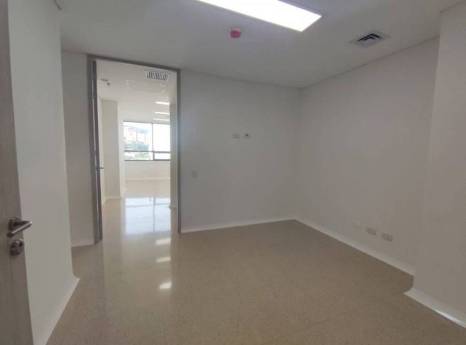Consultorio en arriendo en Primavera, Envigado, 35 m² · foto 5 de 5