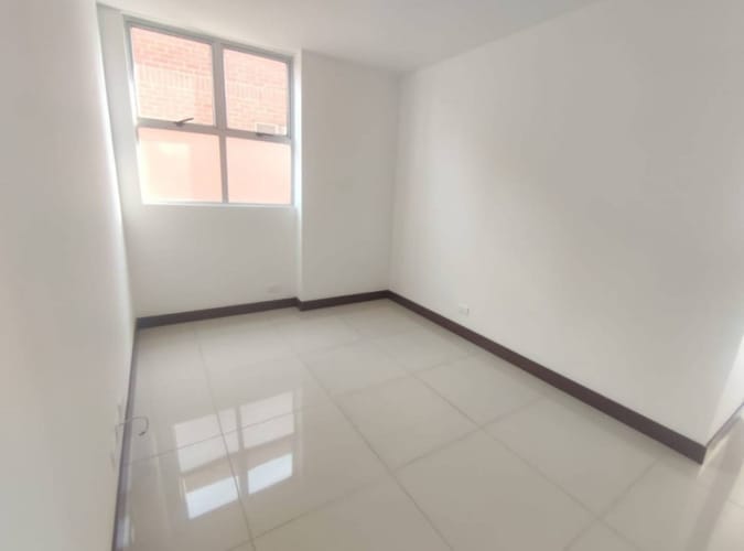 Apartamento de 3 alcobas en arriendo en Colombia, Medellín, 113 m² · foto 9 de 9