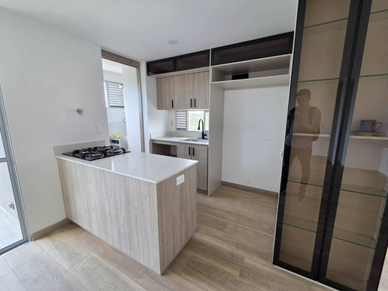 Apartamento en arriendo en Los Colegios, Rionegro · foto 6 de 13