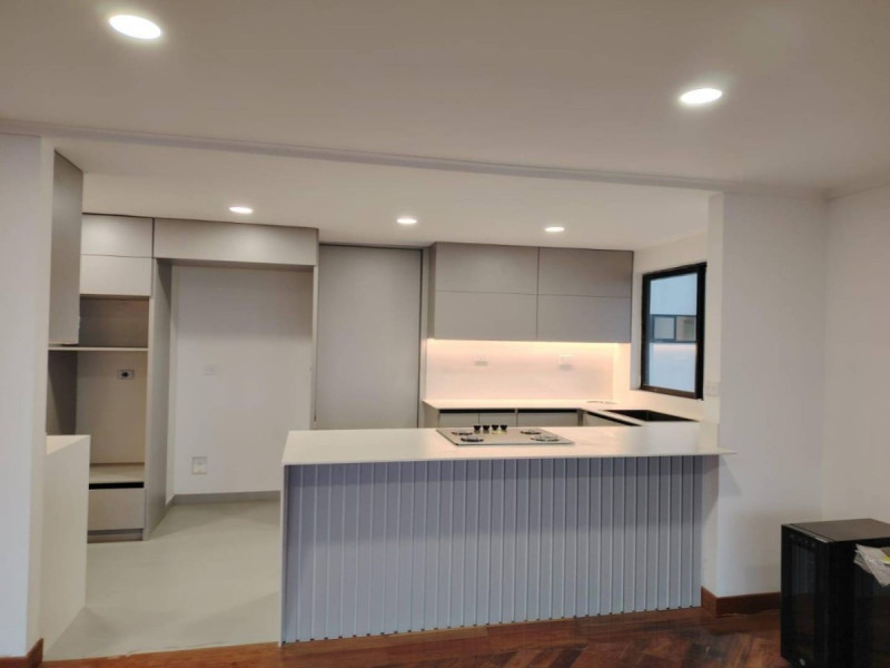 Apartamento en arriendo en El Poblado, Medellín · foto 3 de 15