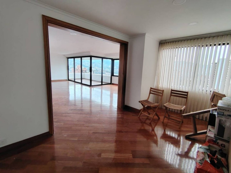 Apartamento en arriendo en El Poblado, Medellín · foto 11 de 15