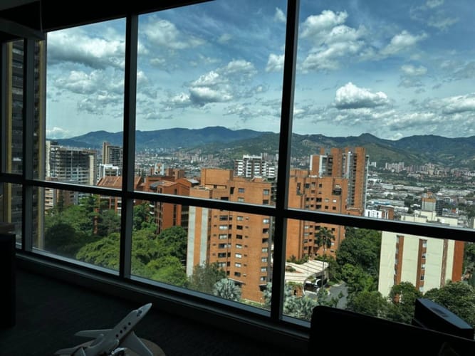 Oficina en venta en Castropol, Medellín, 365 m² · foto 5 de 12