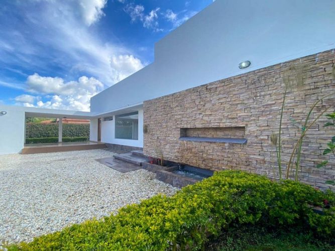 Finca en venta en Llano Grande, Rionegro, 350 m² · foto 2 de 24