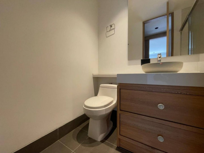 Apartamento en arriendo en Las Lomas No.1, Medellín · foto 9 de 11