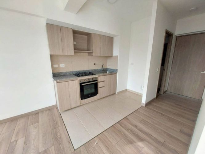 Apartamento de 1 alcoba en venta en El Porvenir, Rionegro, 40 m² · foto 3 de 10