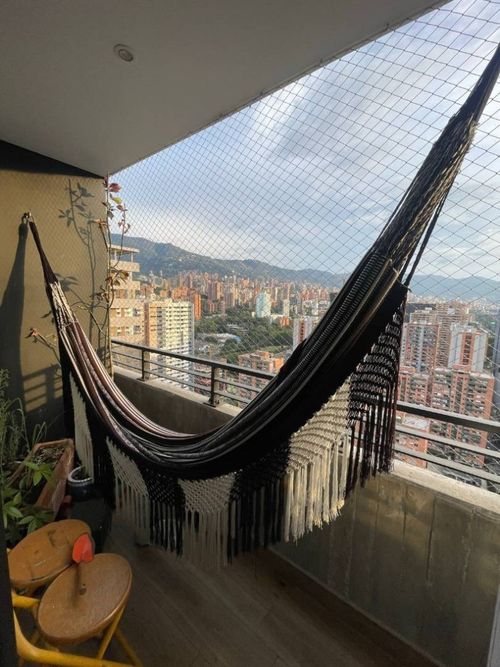 Apartamento de 2 alcobas en venta en Villa Carlota, Medellín, 88 m² · foto 2 de 13