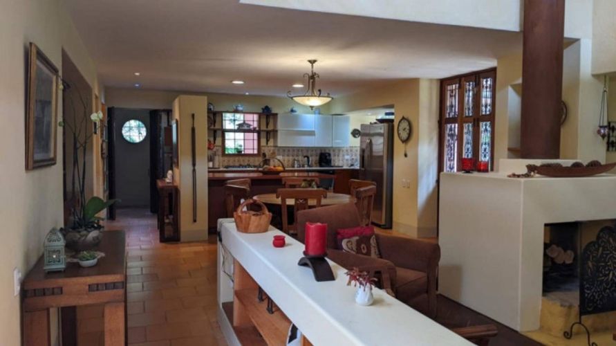 Finca en venta en Santa Elena, Medellín, 367 m² · foto 3 de 24